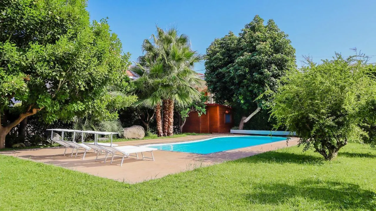 Holiday home Archirafi Garden Villa Riposto